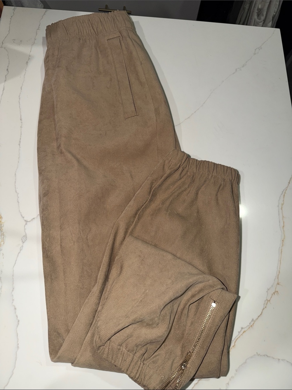 Zara Women’s Rextured Tan Elastic-Waist Joggers with Zip Ankle